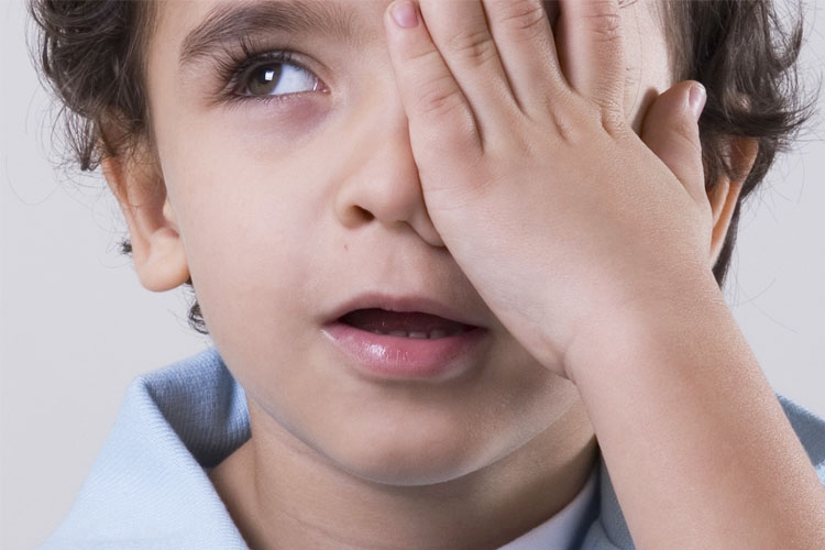 Como identificar problemas de visão na infância